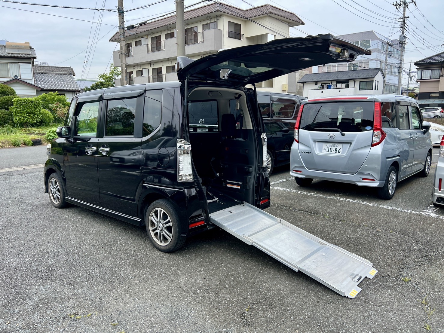 ホンダ N-BOX+ カスタムG スローパー 車いす移動車